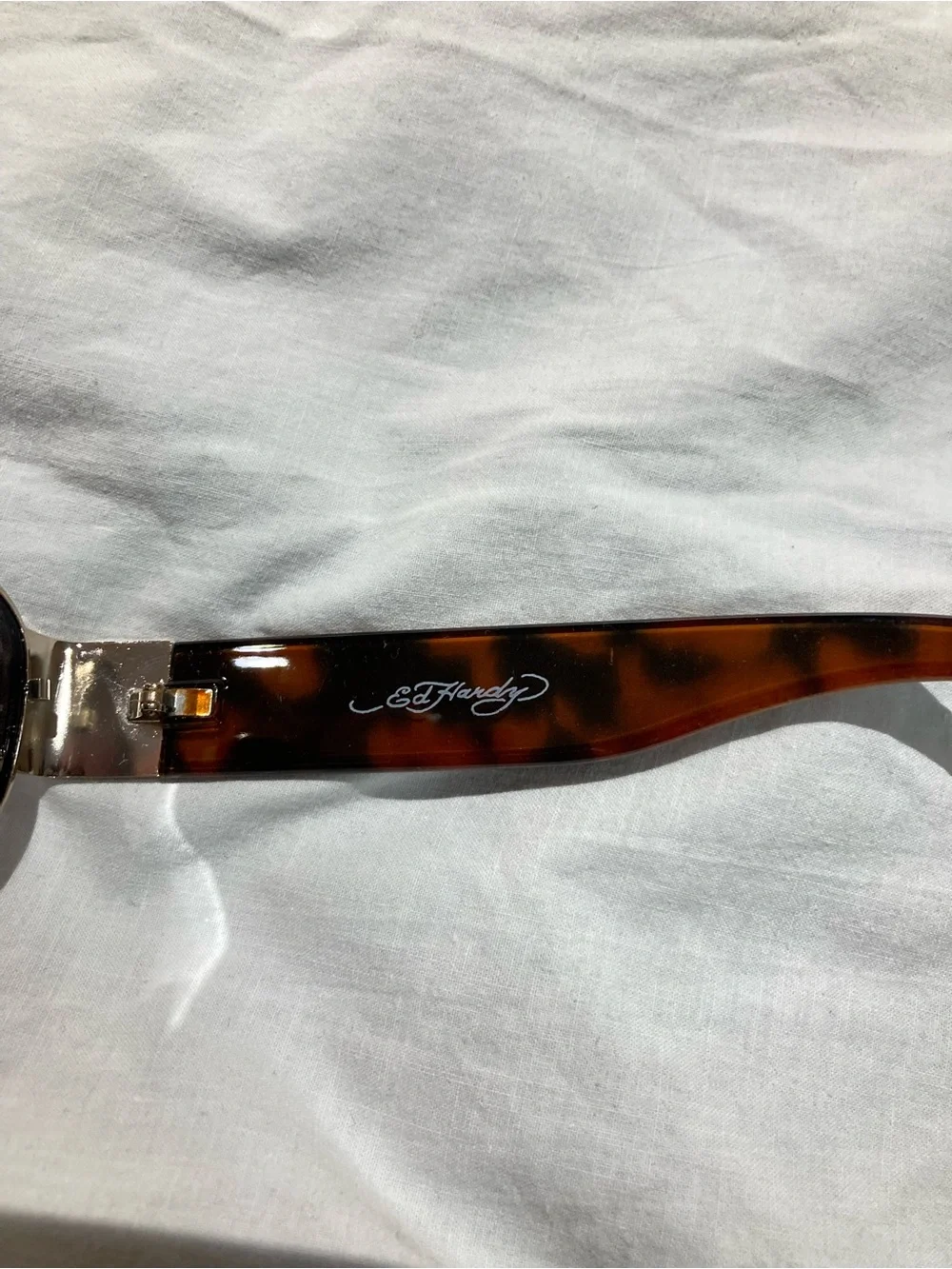 Ed Hardy Sunglasses with Lilly Pulitzer Hardshell case. NWT!